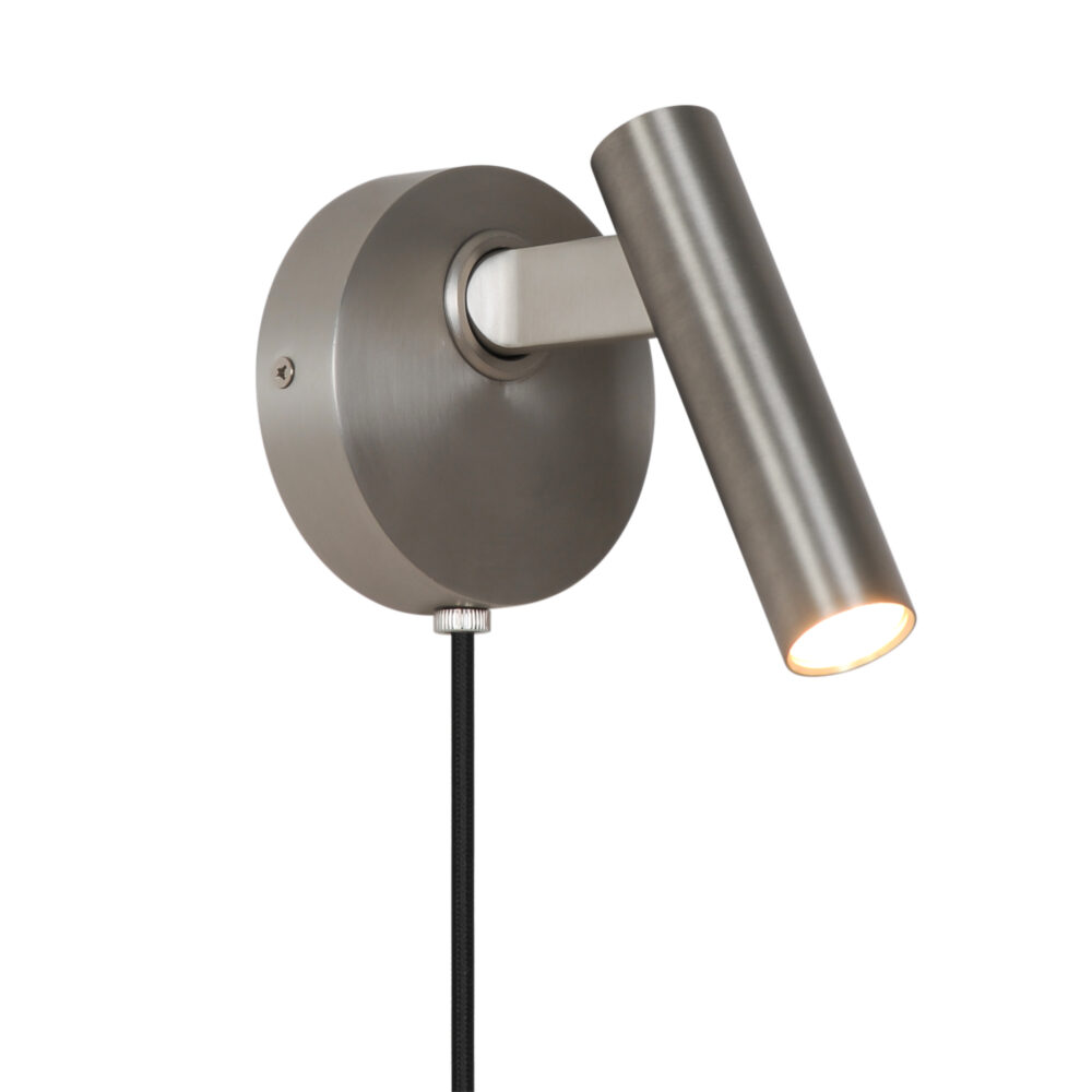 Makoto | Wall light | Satin chrome